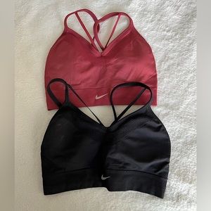 NIKE SPORTS BRAS SIZE M